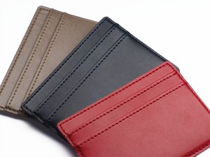 Custodia per tre carte di credito 2212119